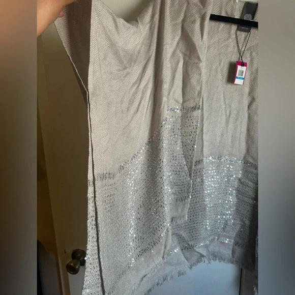 Vince Camuto Metallic Stripe Poncho / Open-Front Wrap – Ivory – NWT - Picture 4 of 6